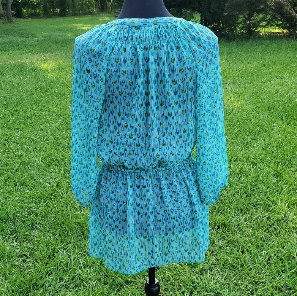 Blue Sheer Patterned Tunic Euc Medium - image 3